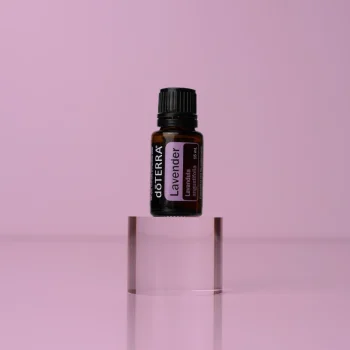 Lavender-Essential Oils-Photography-US-English-Horizontal-1